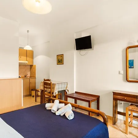 Vrahos - O βραχοσ Agios Nikolaos (Mani)