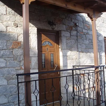 Vrahos - O βραχοσ Guest house 2*