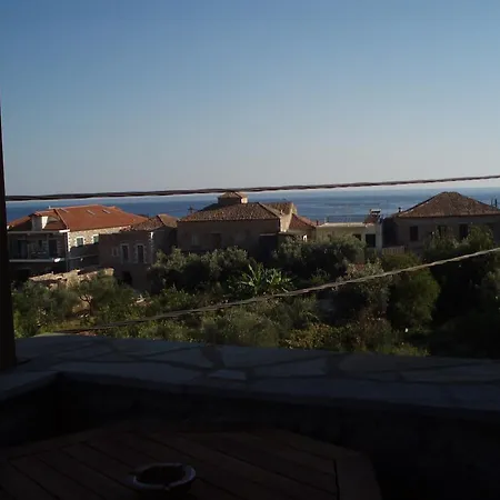Guest house Vrahos - O βραχοσ